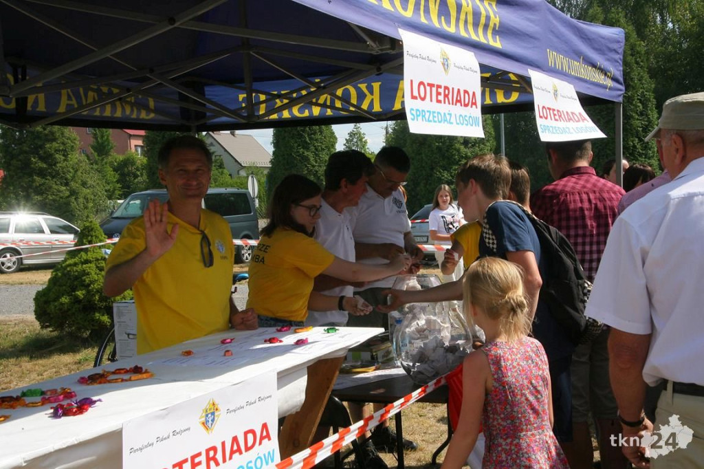 Fotorelacja: Trwa parafialny piknik. Wieczorem koncert Maleo Reggae Rockers