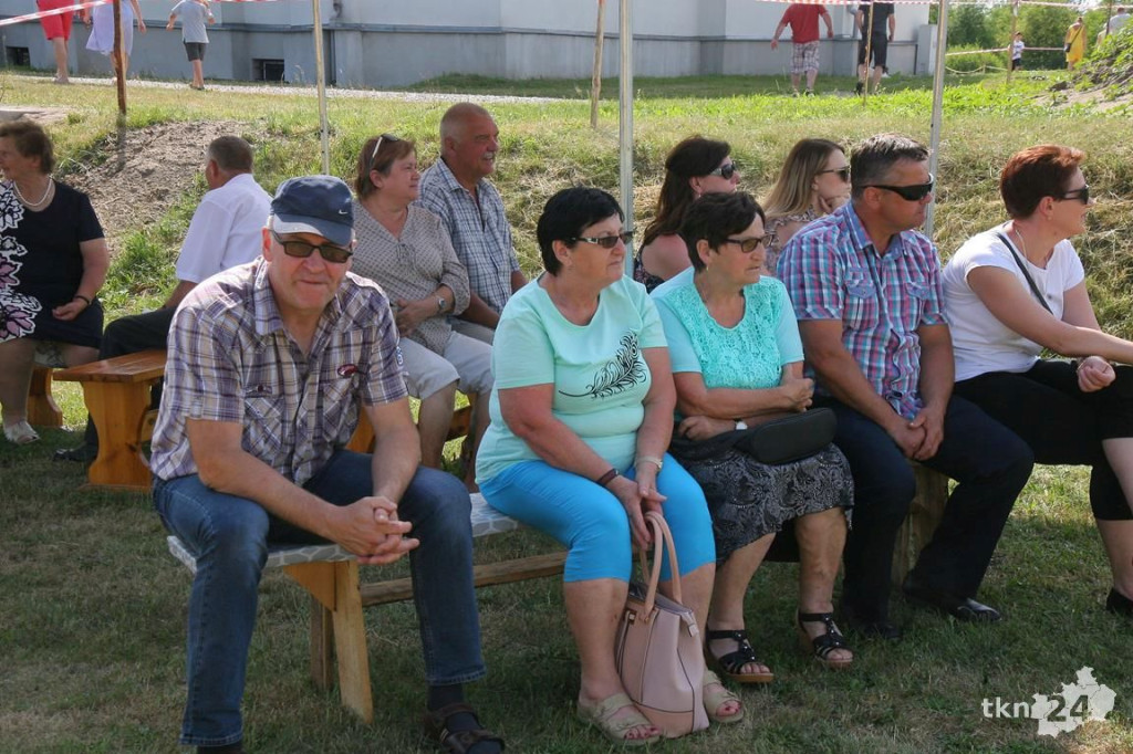 Fotorelacja: Trwa parafialny piknik. Wieczorem koncert Maleo Reggae Rockers