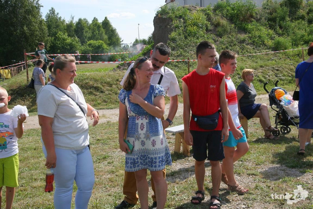 Fotorelacja: Trwa parafialny piknik. Wieczorem koncert Maleo Reggae Rockers