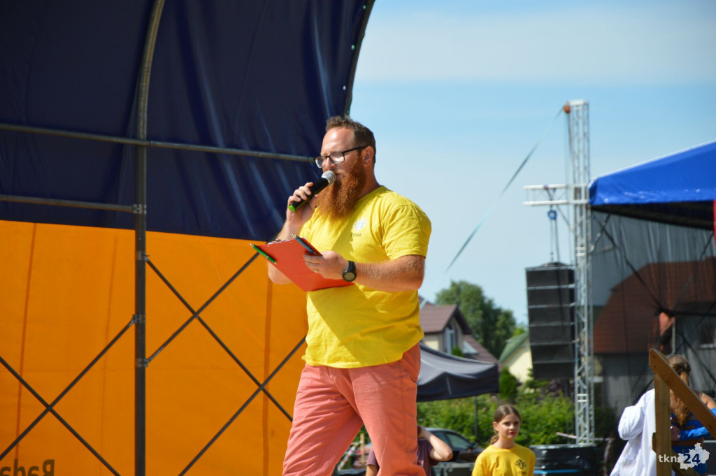 Fotorelacja: Trwa parafialny piknik. Wieczorem koncert Maleo Reggae Rockers