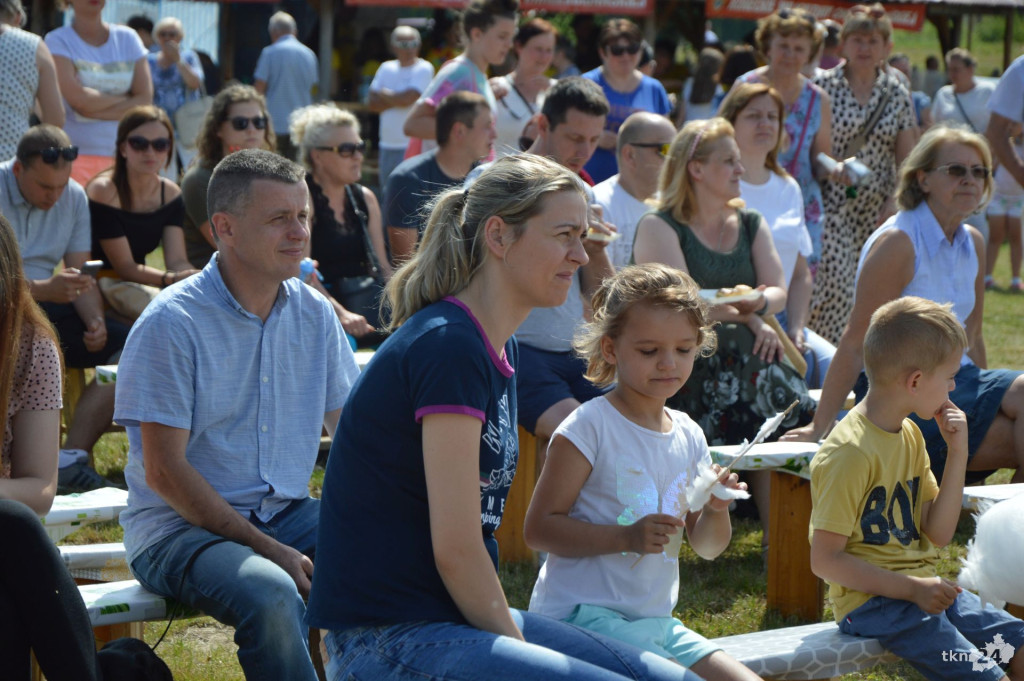 Fotorelacja: Trwa parafialny piknik. Wieczorem koncert Maleo Reggae Rockers