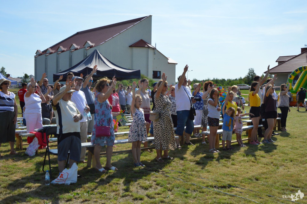 Fotorelacja: Trwa parafialny piknik. Wieczorem koncert Maleo Reggae Rockers