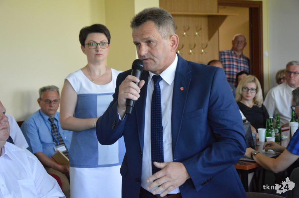 Zmiany! Starosta Piec, wice Skowron, Kowalczyk przewodniczącym! [WIDEO]