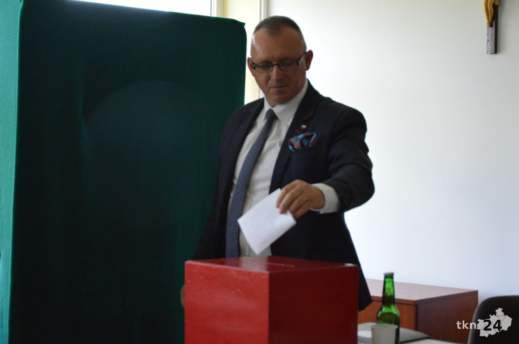 Zmiany! Starosta Piec, wice Skowron, Kowalczyk przewodniczącym! [WIDEO]