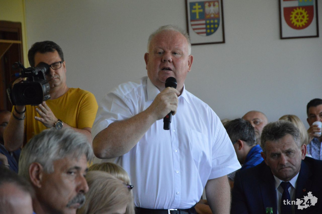 Zbigniew Kowalczyk nowym przewodniczącym Rady Powiatu Koneckiego! [fotogaleria]