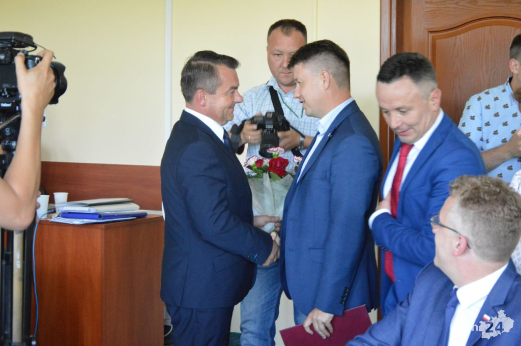 Zmiany! Starosta Piec, wice Skowron, Kowalczyk przewodniczącym! [WIDEO]