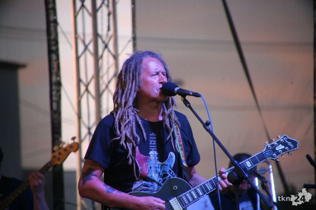 WIDEO: Piknik parafialny i koncert Maleo Reggae Rockers