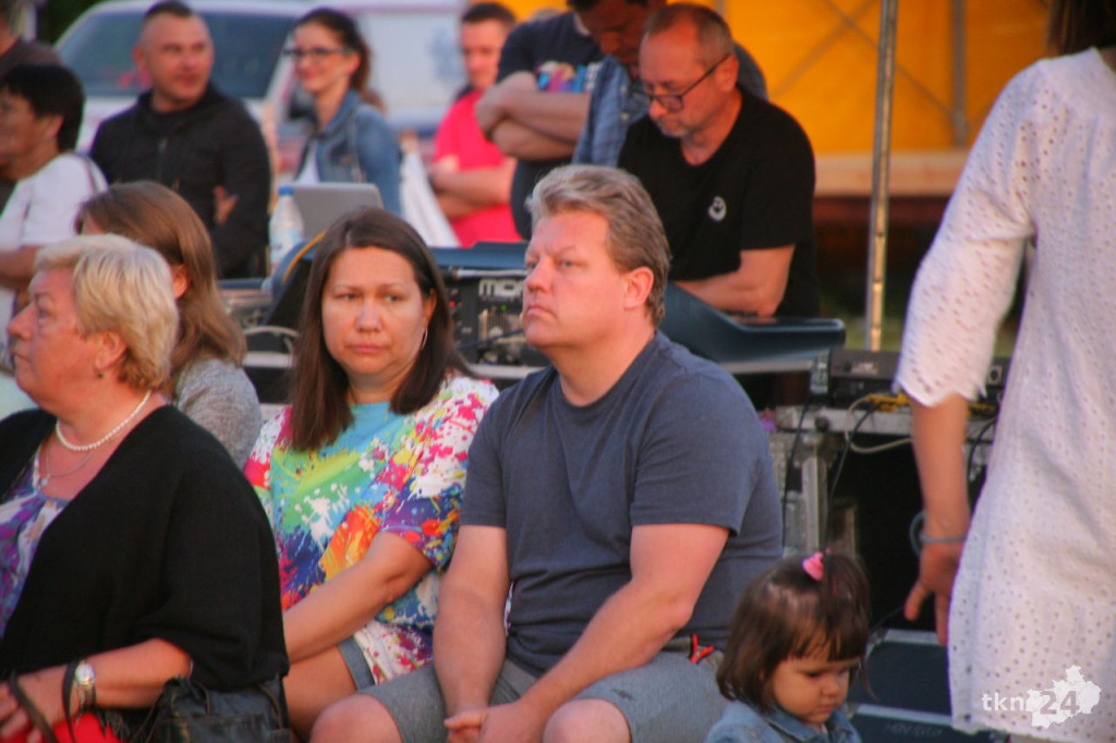 WIDEO: Piknik parafialny i koncert Maleo Reggae Rockers