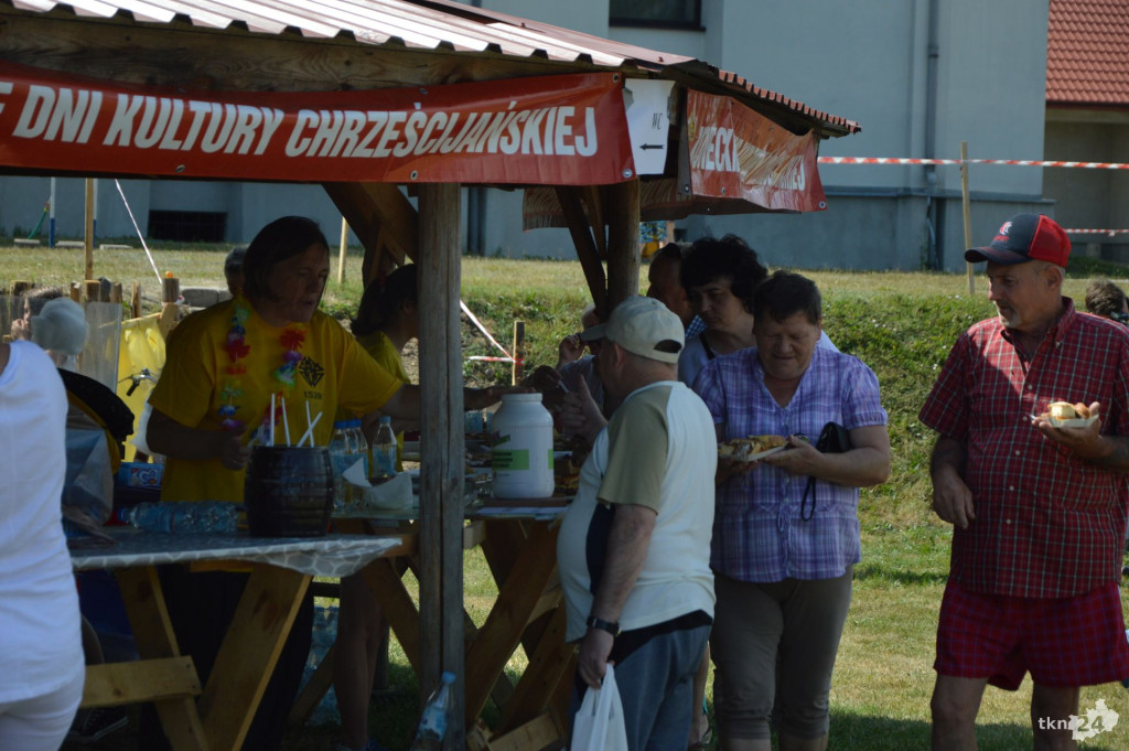 WIDEO: Piknik parafialny i koncert Maleo Reggae Rockers