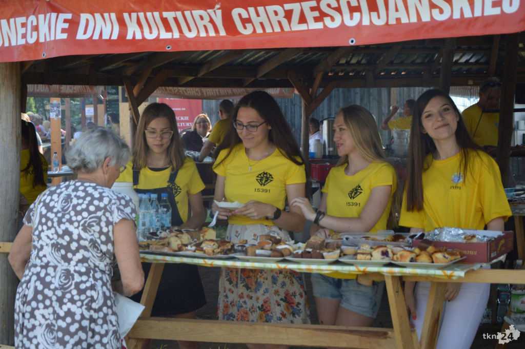 WIDEO: Piknik parafialny i koncert Maleo Reggae Rockers
