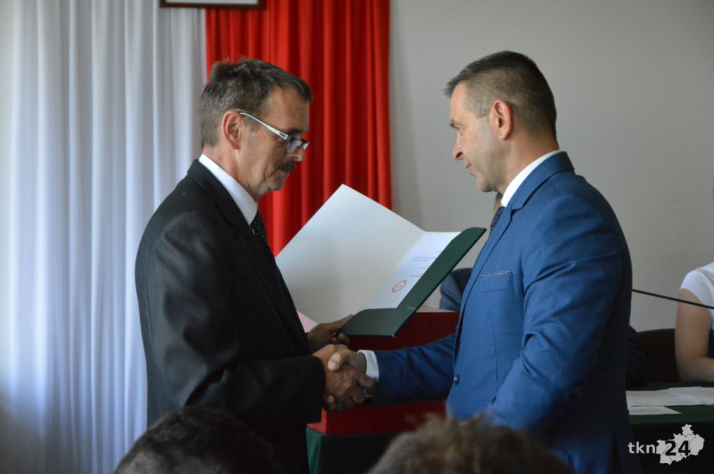 NA ŻYWO: Grzegorz Piec starostą koneckim! Skowron wicestarostą. Zbigniew Kowalczyk szefem rady