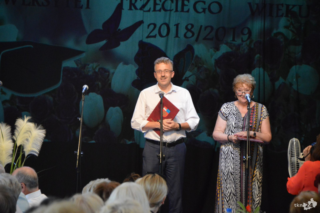 Zakończenie roku Uniwersytetu Trzeciego Wieku w Końskich [wideo, zdjęcia]