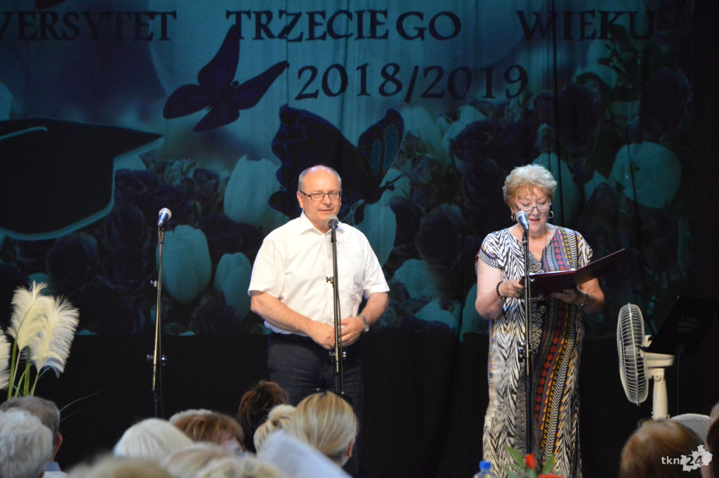 Zakończenie roku Uniwersytetu Trzeciego Wieku w Końskich [wideo, zdjęcia]