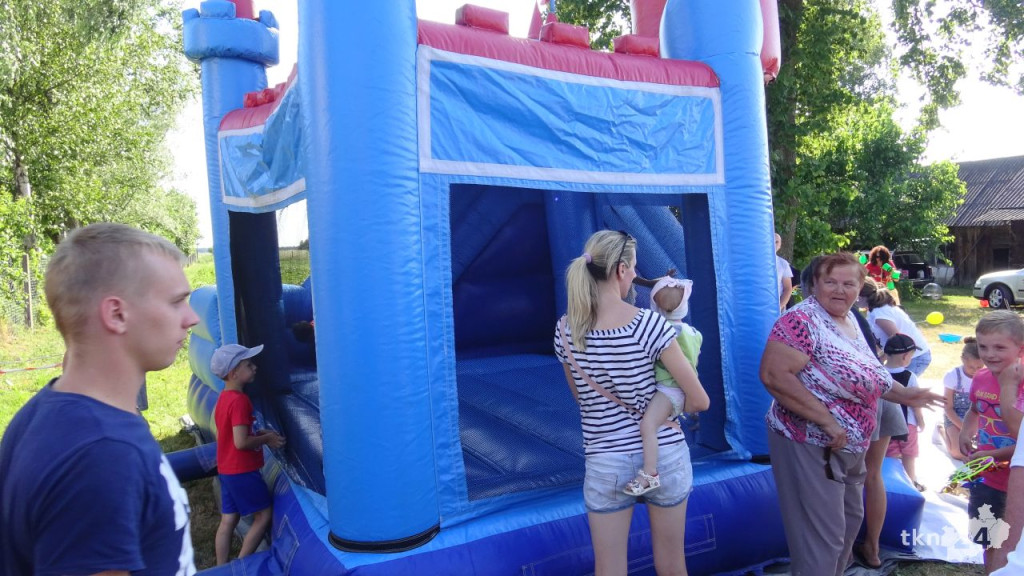 Społecznie niemal na nowo zbudowali świetlicę! [wideo, zdjęcia]
