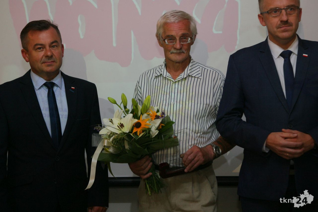 Nagrody i historia zdominowały pierwszy dzień Kuźnic Koneckich 2019 [wideo, zdjęcia]