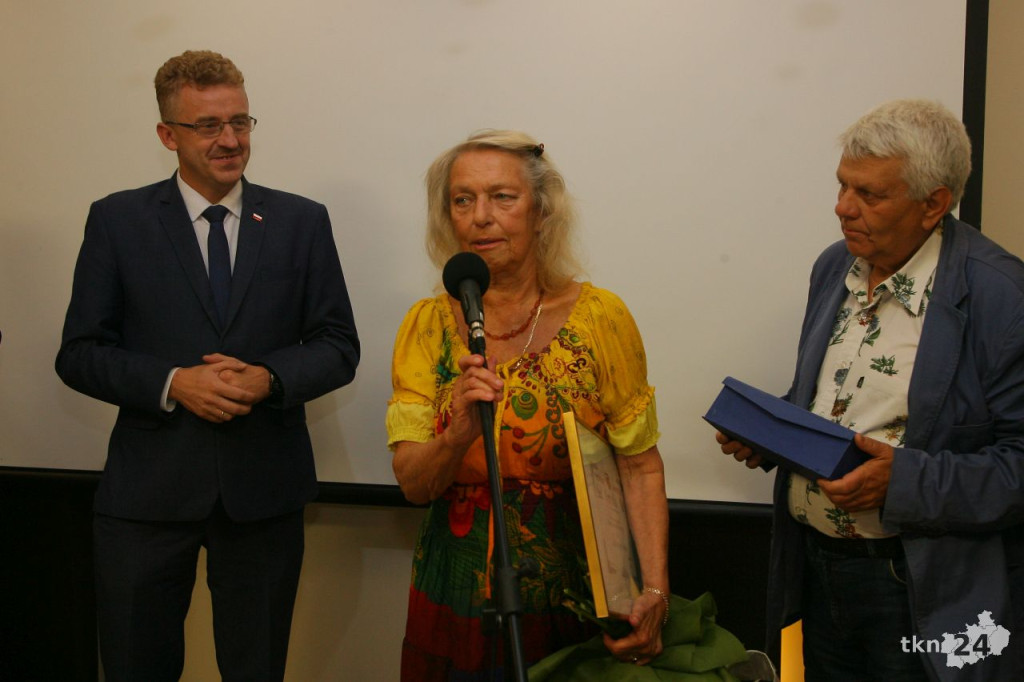Nagrody i historia zdominowały pierwszy dzień Kuźnic Koneckich 2019 [wideo, zdjęcia]
