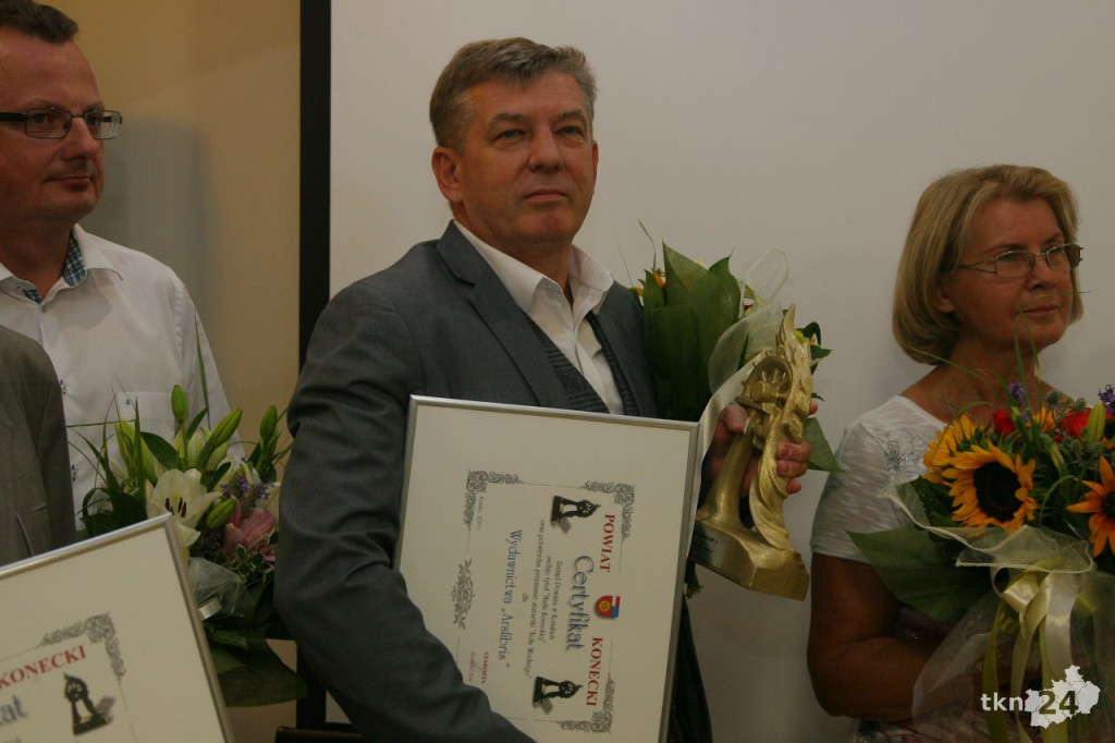 Nagrody i historia zdominowały pierwszy dzień Kuźnic Koneckich 2019 [wideo, zdjęcia]