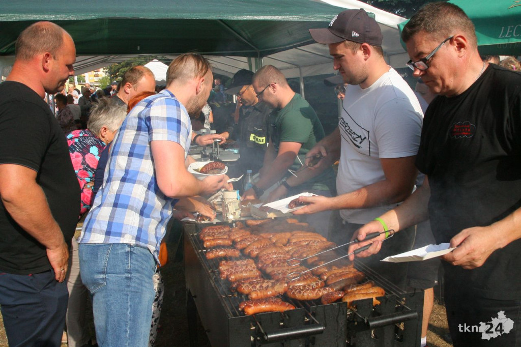 Rodziny dla rodzin w Stąporkowie. Fotorelacja z charytatywnego pikniku
