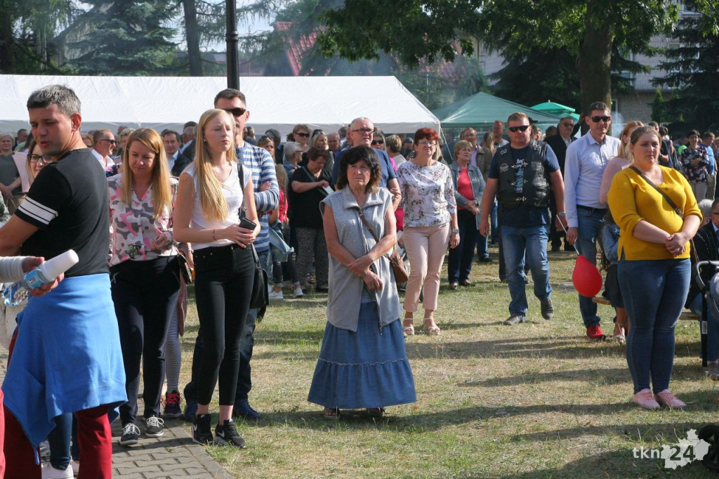 Rodziny dla rodzin w Stąporkowie. Fotorelacja z charytatywnego pikniku