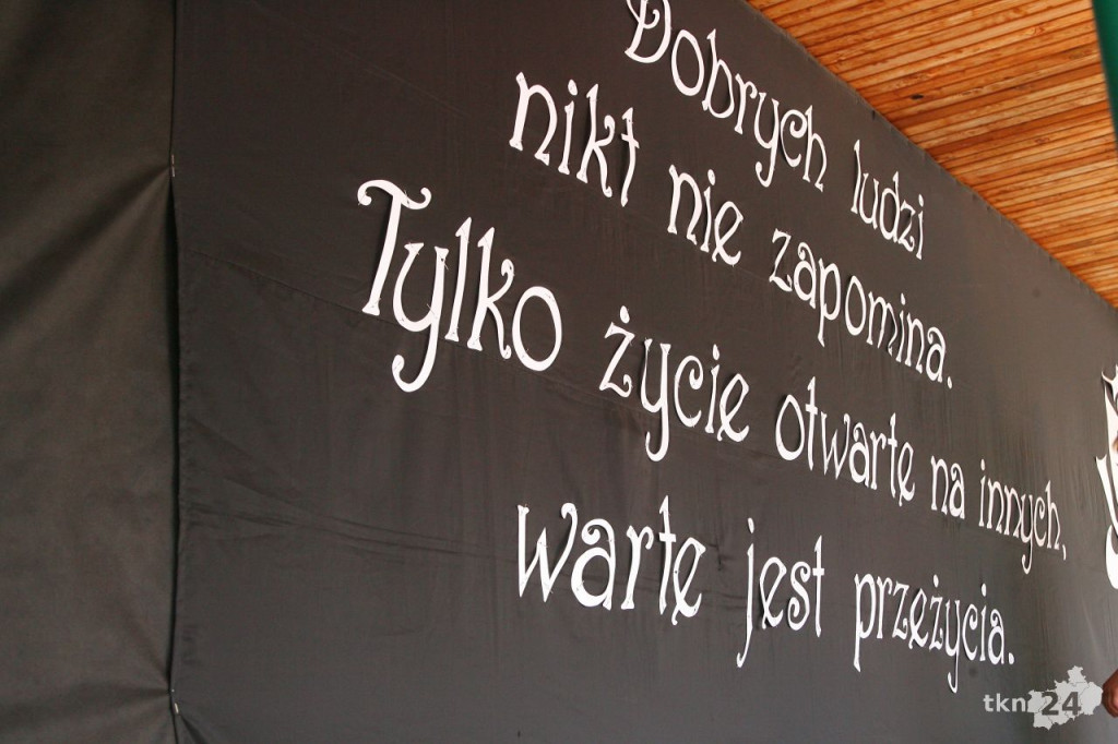 Rodziny dla rodzin w Stąporkowie. Fotorelacja z charytatywnego pikniku