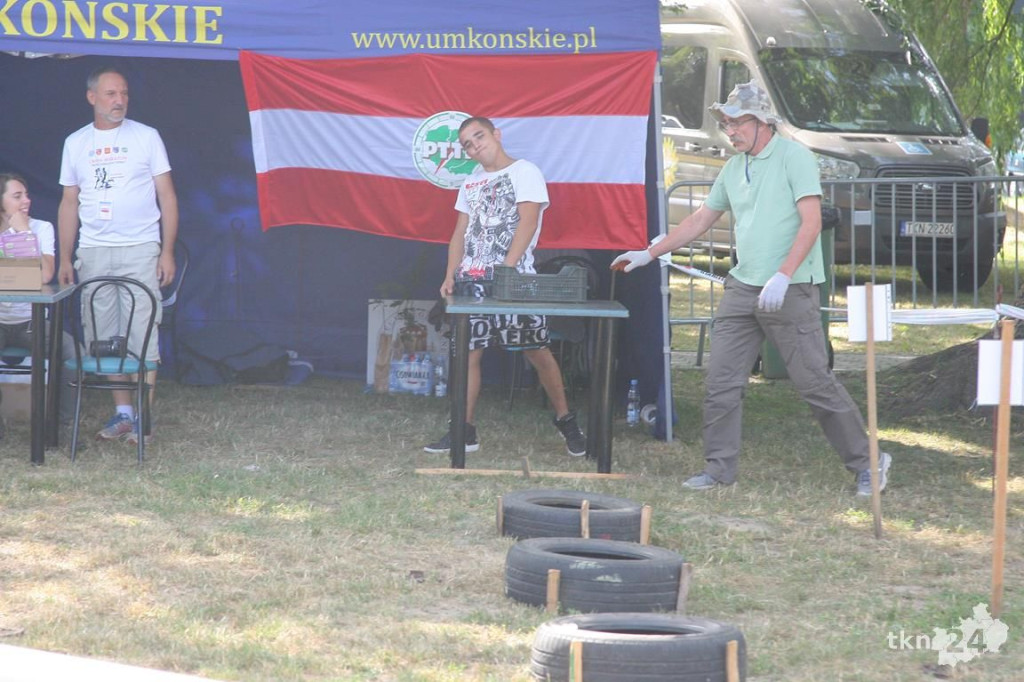 Kombii dało popis na Kuźnicach Koneckich [wideo, zdjęcia]