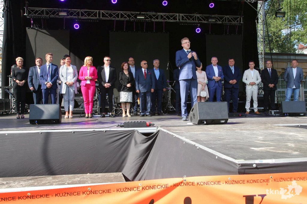 Kombii dało popis na Kuźnicach Koneckich [wideo, zdjęcia]