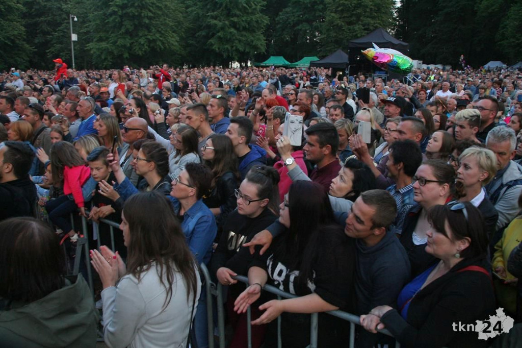 Relacja wideo: Drugi dzień Kuźnic Koneckich z koncertem Kombii!