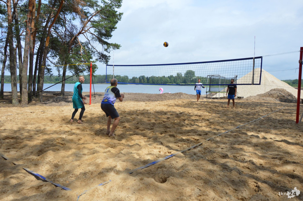 Turniej Siatkówki Plażowej w Sielpi [wideo, zdjęcia]