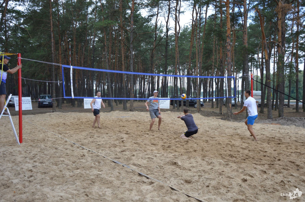 Turniej Siatkówki Plażowej w Sielpi [wideo, zdjęcia]