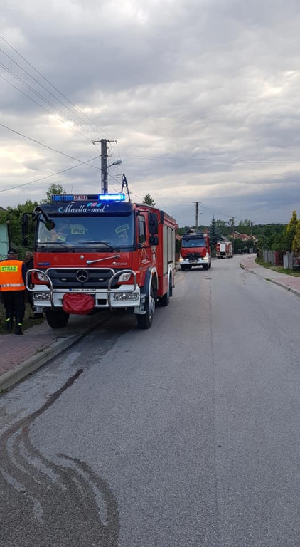 Duży pożar w Woli Szkuckiej! [zdjęcia]