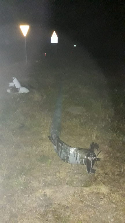 Nocna kolizja na Sielpi [zdjęcia]