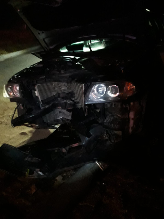 Nocna kolizja na Sielpi [zdjęcia]