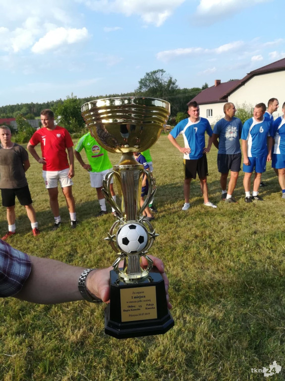 Pokazowy mecz Oldboye vs Policja w Pilczycy [zdjęcia]
