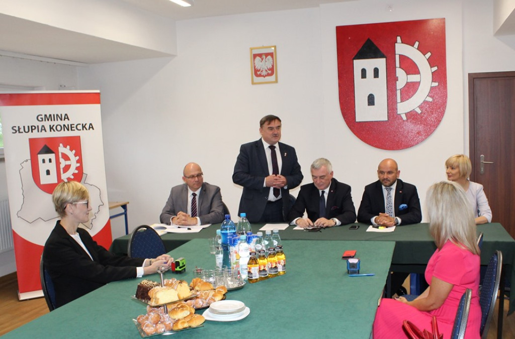Stąporków i Słupia Konecka z unijnym dofinansowaniem dla szkół [zdjęcia]