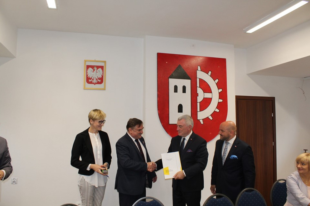Stąporków i Słupia Konecka z unijnym dofinansowaniem dla szkół [zdjęcia]