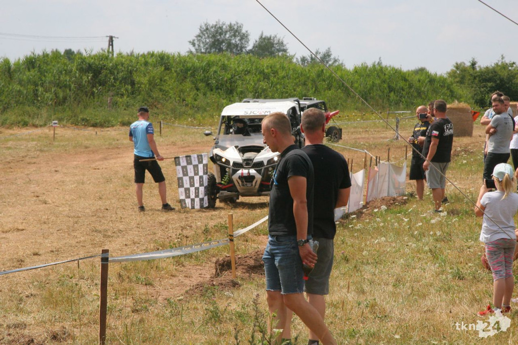 Znowu ścigano się na Polonez Gate! Za nami kolejna runda Super Rally [wideo, zdjęcia]