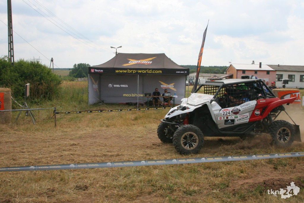 Znowu ścigano się na Polonez Gate! Za nami kolejna runda Super Rally [wideo, zdjęcia]