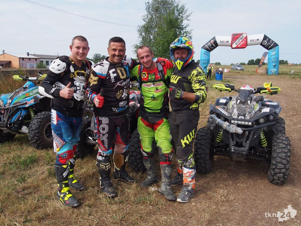 Znowu ścigano się na Polonez Gate! Za nami kolejna runda Super Rally [wideo, zdjęcia]