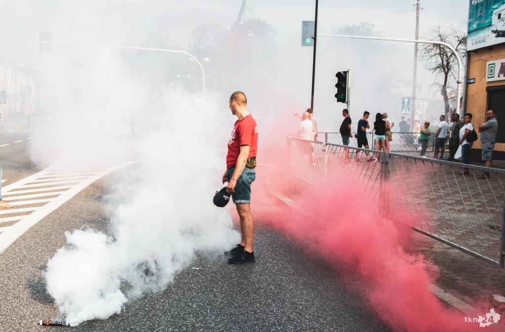 Końskie pamiętają o Powstańcach Warszawskich. Uczciliśmy Godzinę W [wideo, zdjęcia]