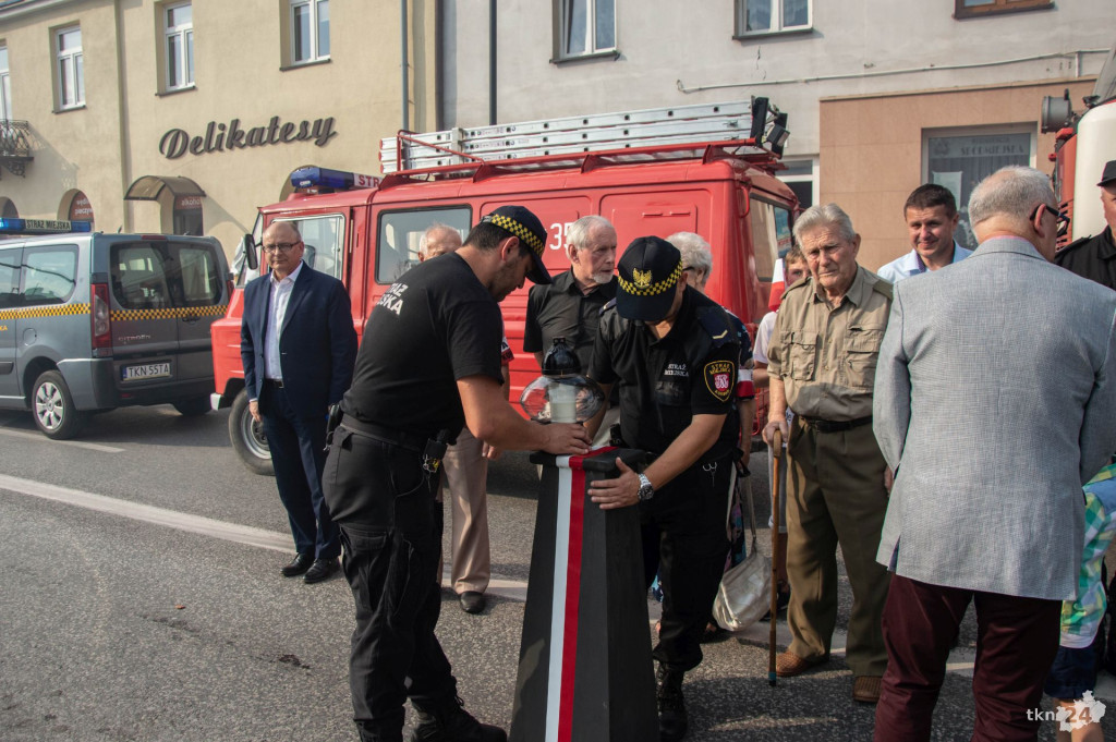 Końskie pamiętają o Powstańcach Warszawskich. Uczciliśmy Godzinę W [wideo, zdjęcia]