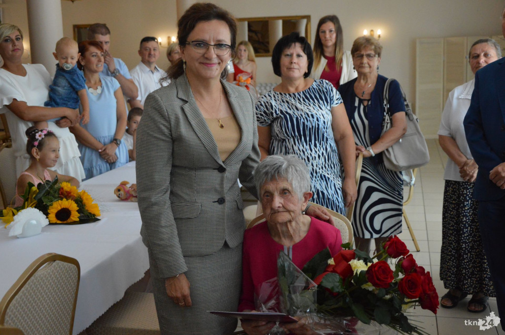 Kazimiera Batóg obchodziła swoje setne urodziny [wideo, zdjęcia]