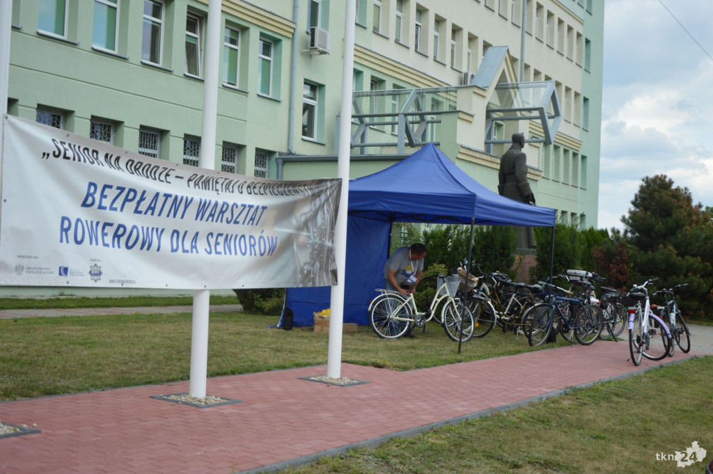 Seniorzy rozmawiali o bezpieczeństwie na drogach [wideo, zdjęcia]