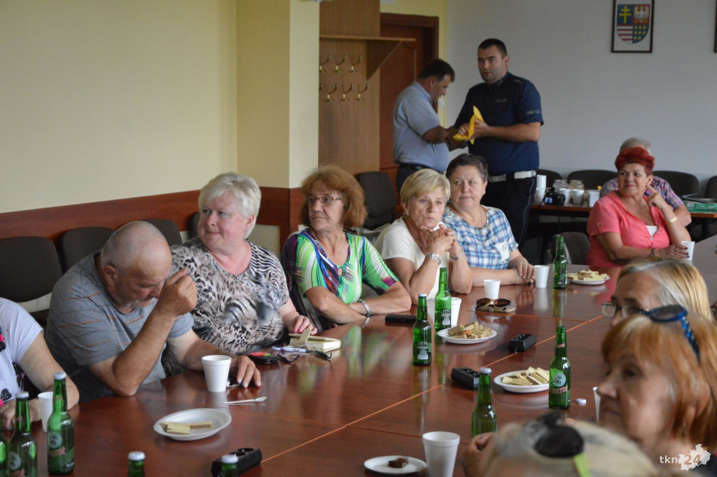 Seniorzy rozmawiali o bezpieczeństwie na drogach [wideo, zdjęcia]