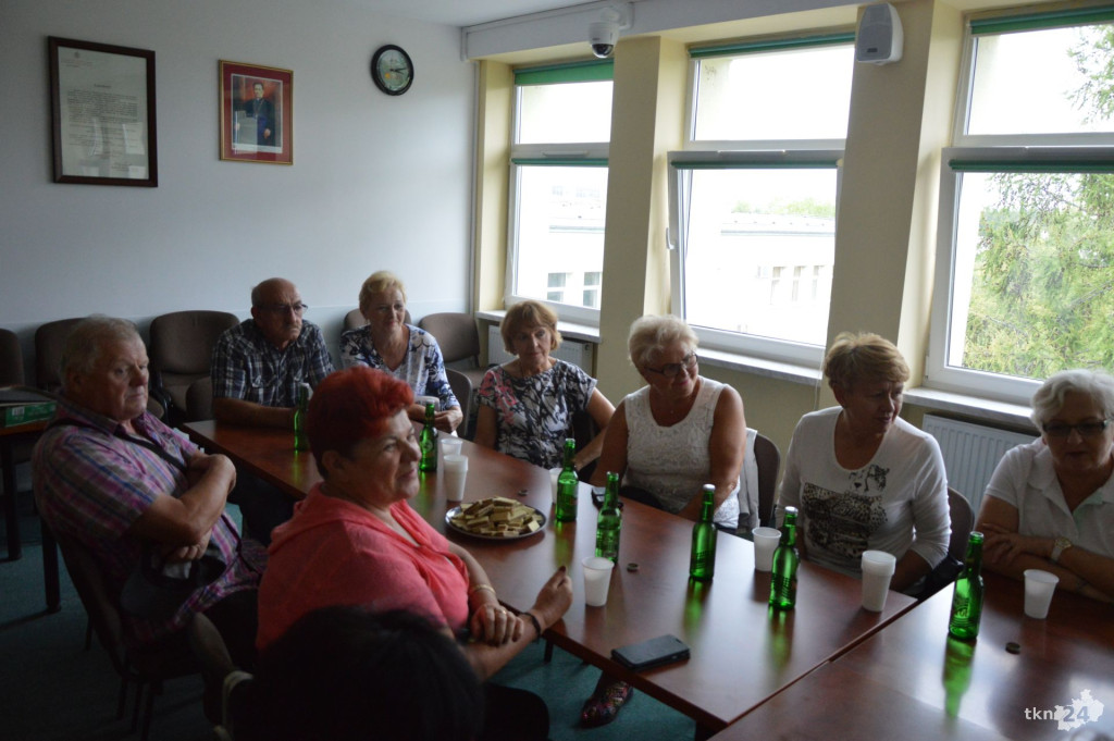Seniorzy rozmawiali o bezpieczeństwie na drogach [wideo, zdjęcia]