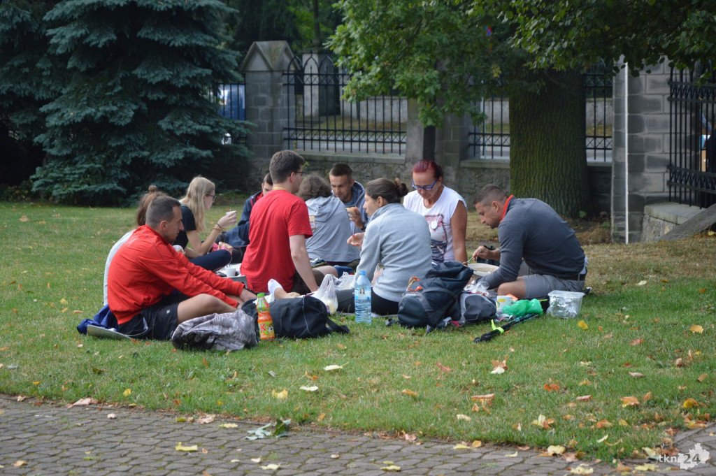 Pielgrzymka do Jasnej Góry wyruszyła z Końskich [zdjęcia]