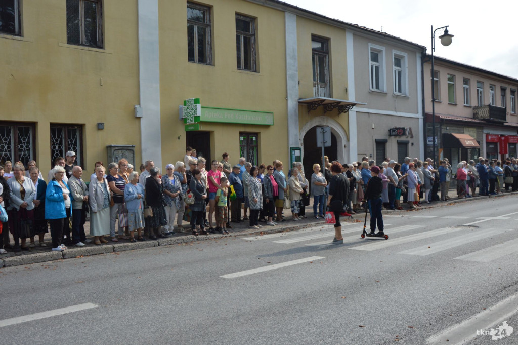 Pielgrzymka do Jasnej Góry wyruszyła z Końskich [zdjęcia]