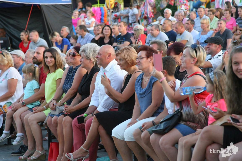 Biegun Ciepła z Future Folk rozgrzał stąporkowian! [fotorelacja]