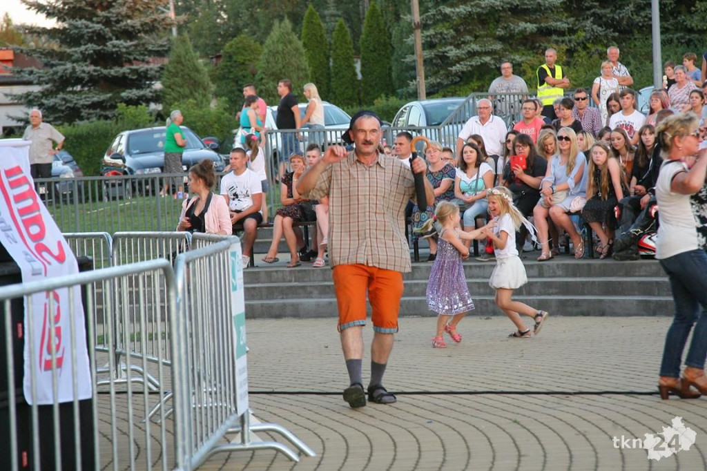 Biegun Ciepła z Future Folk rozgrzał stąporkowian! [fotorelacja]