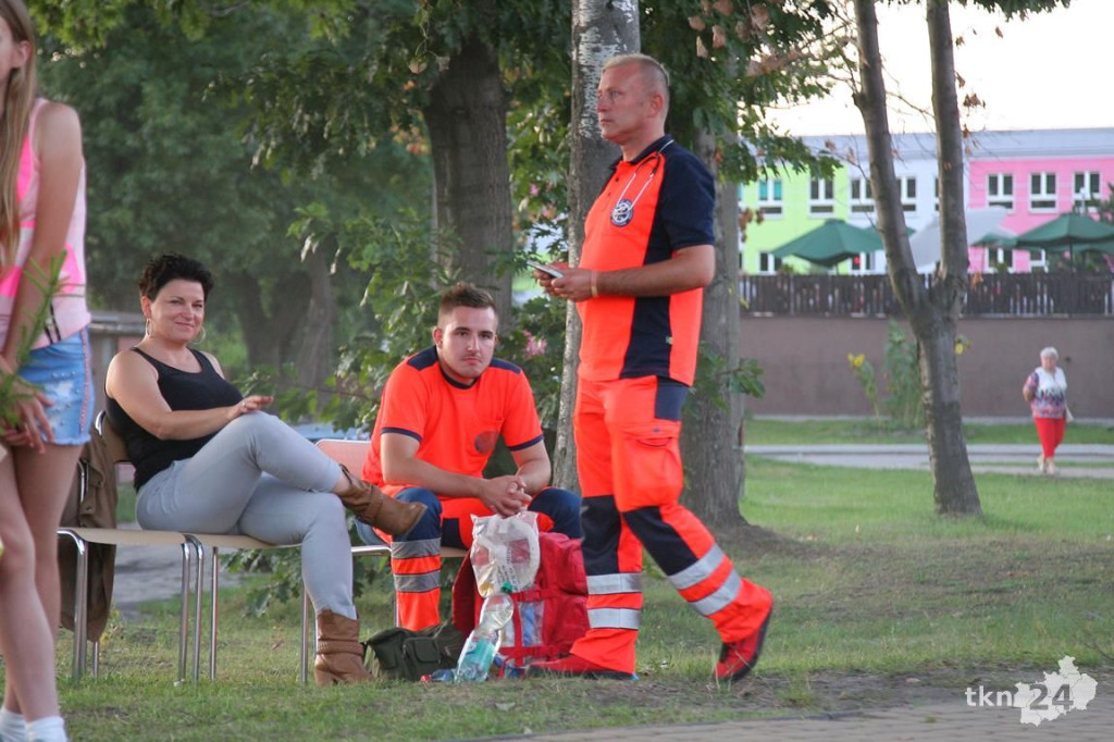 Biegun Ciepła z Future Folk rozgrzał stąporkowian! [fotorelacja]