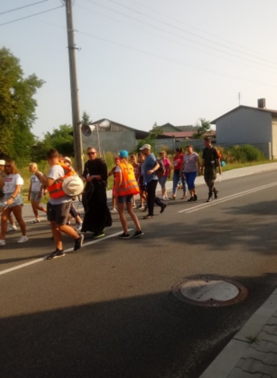 Raport pielgrzymkowy. Przed pątnikami ostatni odcinek